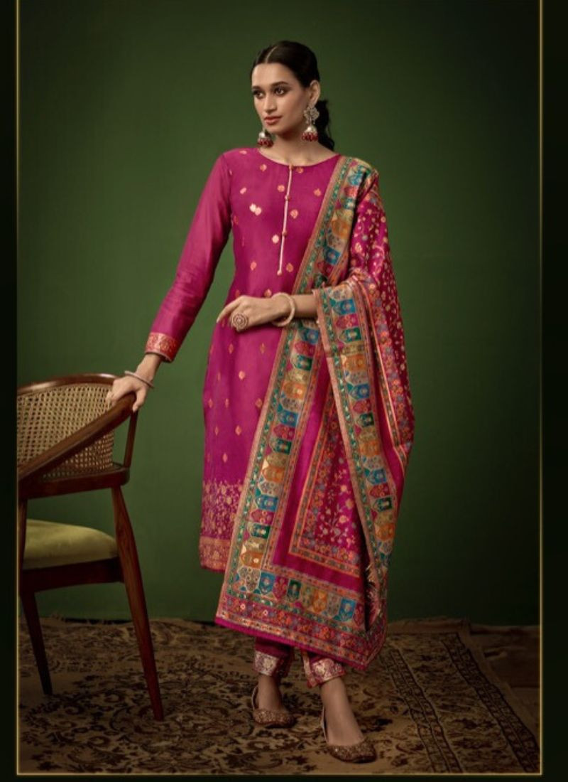 Jacquard Silk Suit Set in Pink