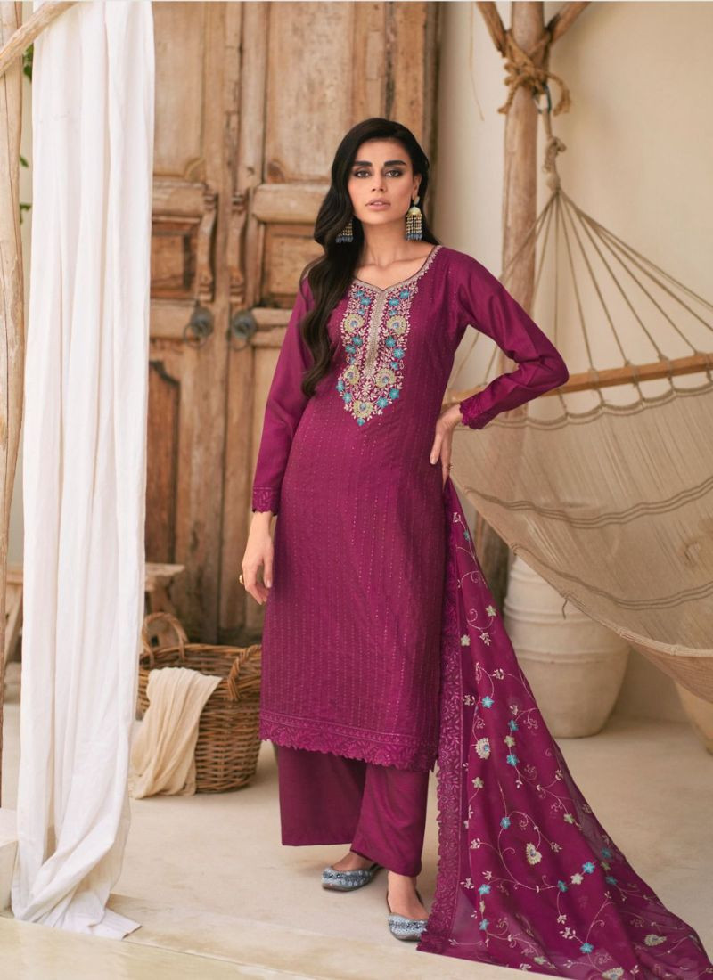 Embroidery Dolla Silk Suit(Unstiched) in Mgenta