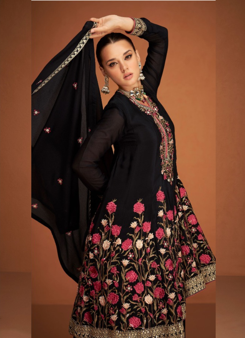 Embroidered Chinon Silk Straight Suit Set In Black