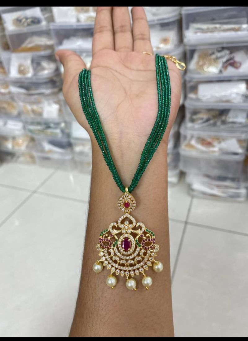 Kundan Necklace in Green