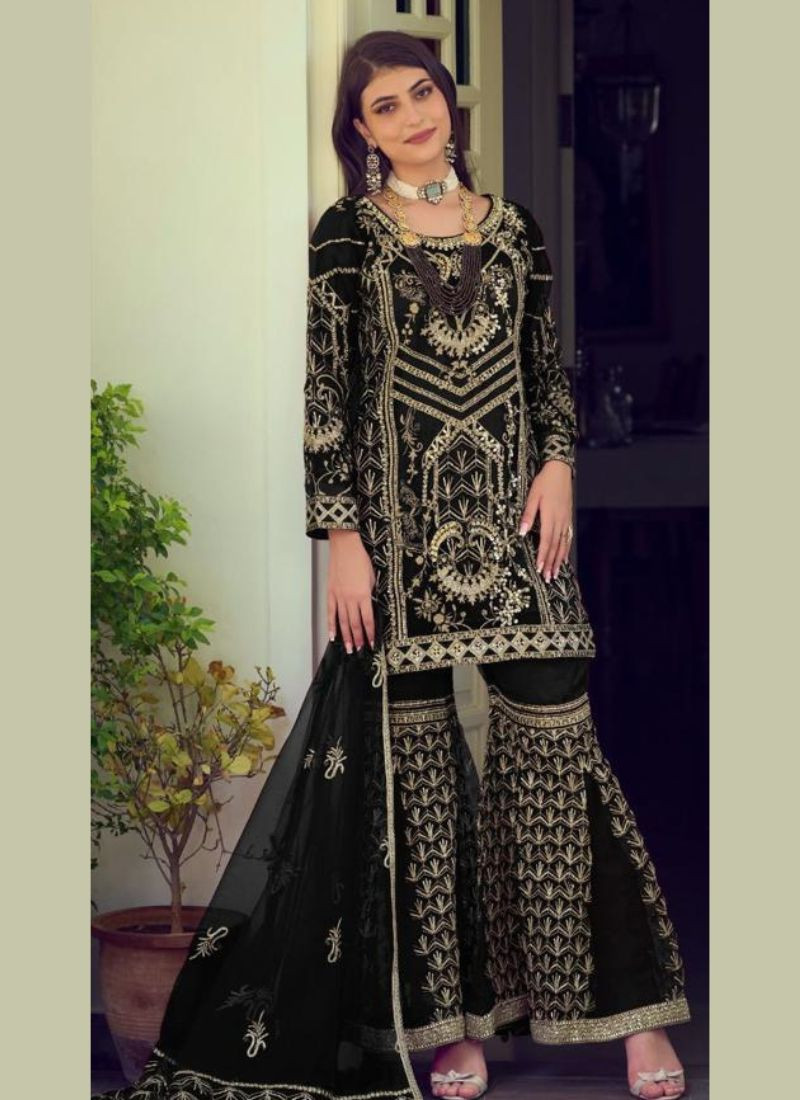 Embroidered Organza Suit Set In Black