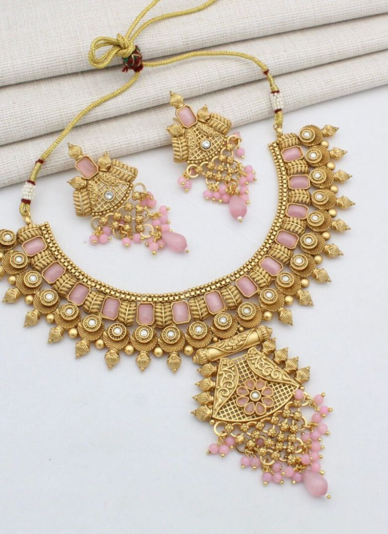 Stone Studded Necklace Set in Pink