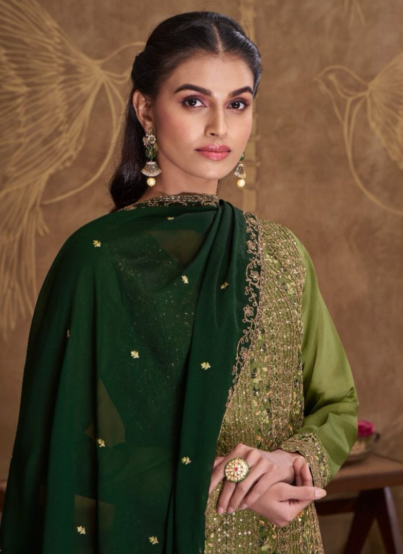 Catonic Silk embroidery Suit Set  In Light Green